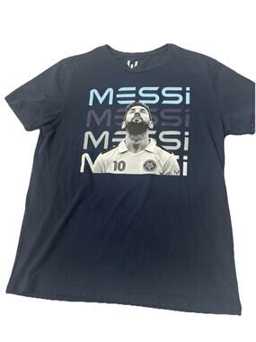 Messi Collection mens M Blue short sleeve Tee Football Soccer T Shirt